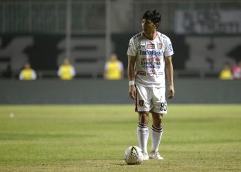 Michael Orah dan Pesona Magis Nomor Punggung 85