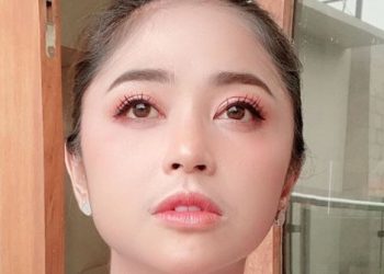 Kisruh Keluarganya Disebut Settingan, Dewi Perssik Ancam Tempuh Jalur Hukum