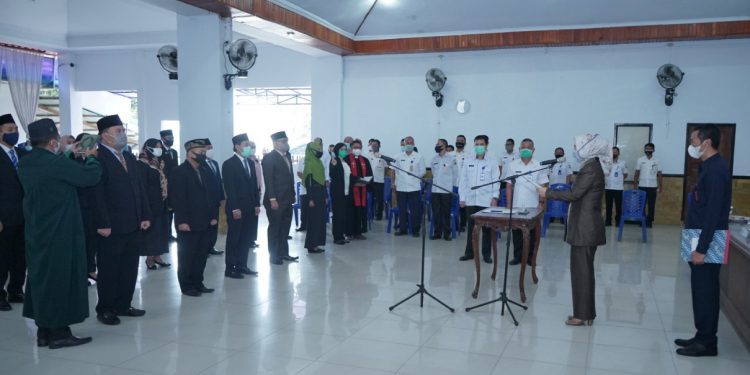 Wali Lantik 19 Pejabat Eselon III dan IV