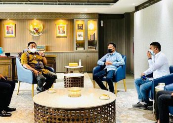 Diundang Khusus, SSM Bahas Pembangunan Boltim Bersama Rahmat Gobel