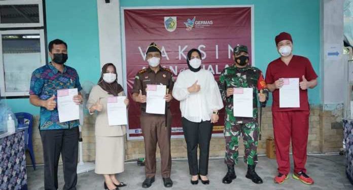 Wali Kota Canangkan Program Vaksinasi Covid-19 di Kotamobagu