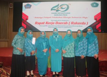 Seska – Rosita Hadiri Peringatan HKG PKK ke-49