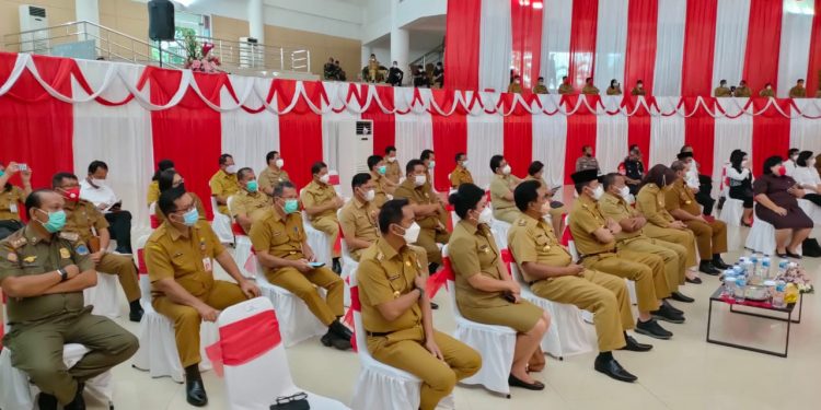 Didampingi Kepala BKPSDM, Bupati Hadiri Pertemuan dengan MenPAN-RB