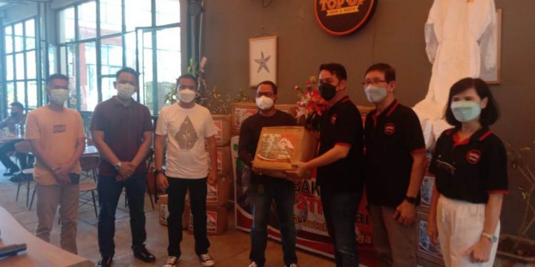 Pemkab Boltim Terima 280 Baju Hazmat dari P2TM