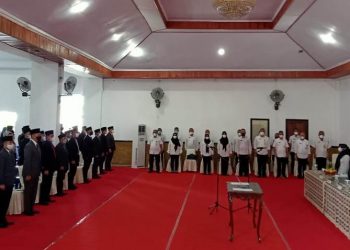 Wali Kota Lantik 125 Pejabat Struktural dan Fungsional