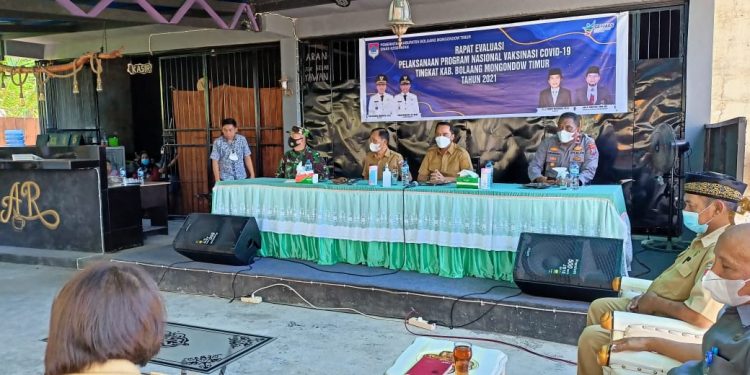 Bupati Minta Camat, Kapus dan Sangadi Edukasi Masyarakat Soal Program Vaksinasi Covid-19