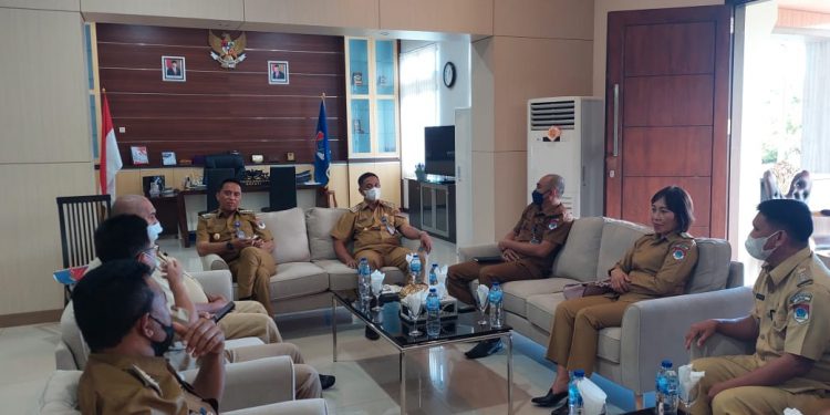 Sinergitas Pemkab Boltim – Pemprov Sulut Tingkatkan PAD Sektor PKB dan BBN-KB