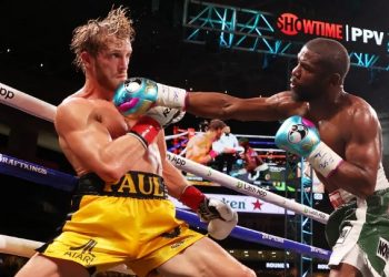 Legenda Tinju Gagal Kalahkan YouTuber