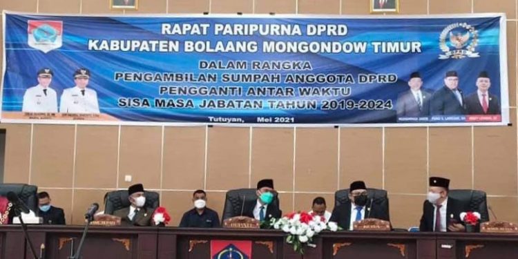 DPRD Boltim Gelar Paripurna Pengambilan Sumpah Anggota DPRD PAW