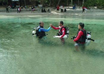 Bupati Boltim Kantongi Lisensi Diving dari POSSI Sulut