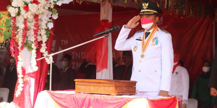 HUT RI ke-76; Bupati Ajak Masyarakat Bahu-membahu Wujudkan Indonesia Tangguh Indonesia Tumbuh