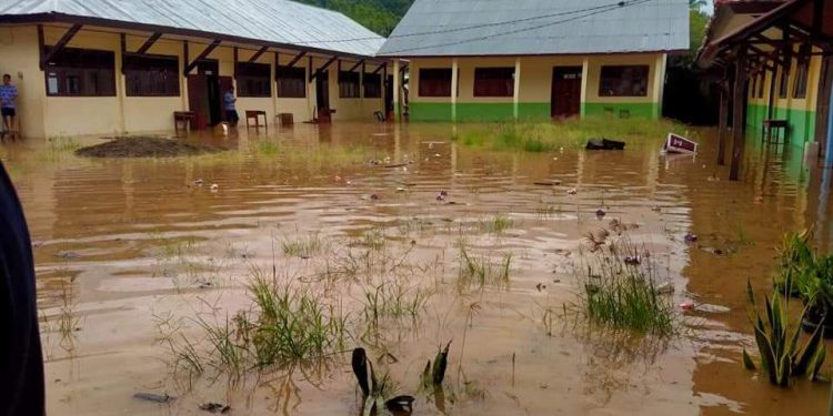 Intensitas Hujan Tinggi, Empat Desa di Boltim Banjir