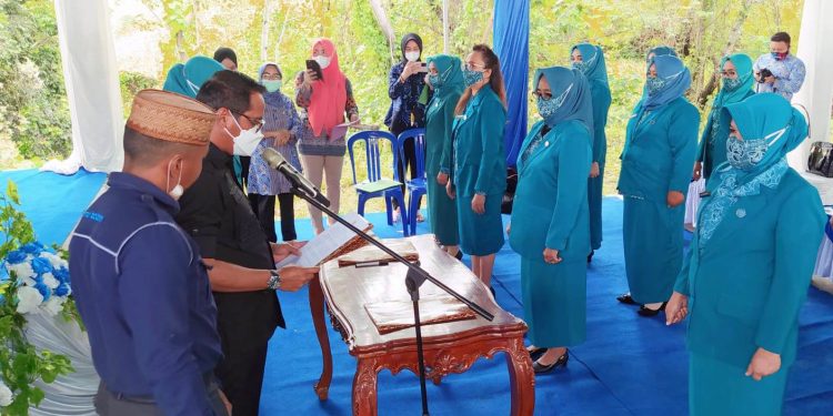 Bupati Lantik Pengurus TP-PKK Boltim