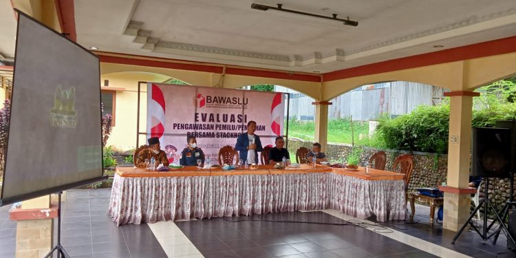Hadiri Kegiatan Evaluasi Pengawasan Pemilu, Bupati Boltim Bicara Soal Integritas