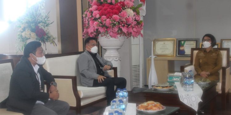 Bupati Bolmong Terima Kunker KPID Sulut