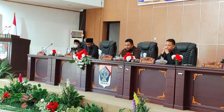 Ranperda APBD-Perubahan Ditetapkan, DPRD Boltim Beri Catatan ke Pemda