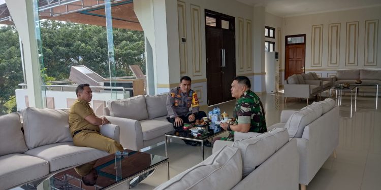 Bupati Boltim Terima Kunjungan Kapolres dan Dandim, Bahas Isu Strategis di Daerah