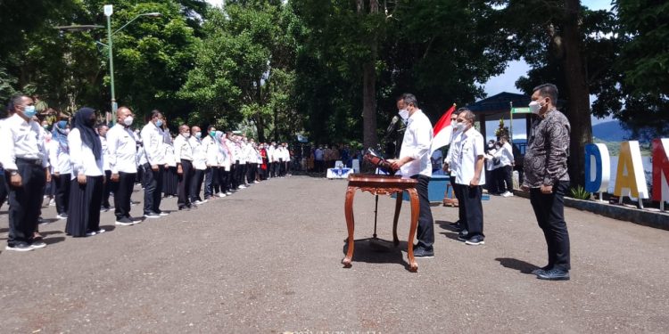 SSM Lantik Ratusan Pejabat Boltim, Termasuk Istri dan Kakak Oskar Manoppo