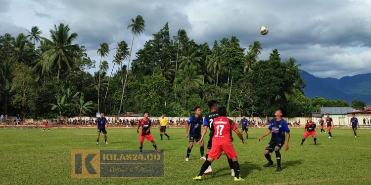 Seru, Saling Balas Gol di Laga Boltim FC vs Persikokot