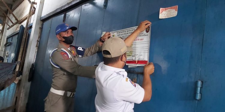 Retribusi Menunggak, Disdagkop-UKM Segel Ruko di Pasar 23 Maret Kotamobagu