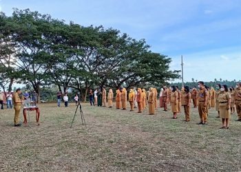 Bupati Boltim Lantik 54 Kepsek, 15 Penilik Sekolah dan Dua Kepala SKB, ini Nama-nama Mereka