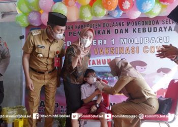 Perdana, Bolsel Laksanakan Vaksin anak Usia Dini