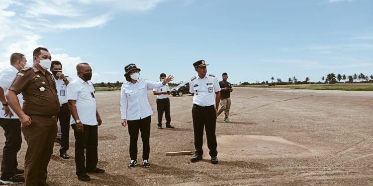 Bupati Yasti dampingi Kejagung Tinjau Pembangunan Bandara Bolmong