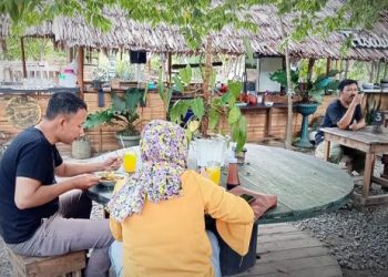 Canteen Fisabilillah Tawarkan Nuansa Alam Bagi Para Pelanggan