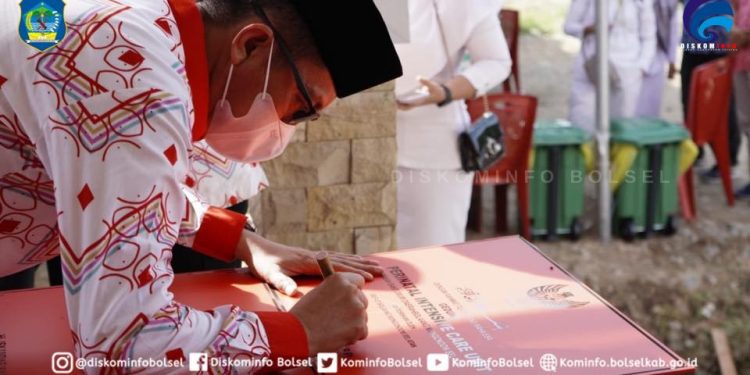 Gedung Baru di Rumah Sakit Daerah Diresmikan Iskandar Kamaru
