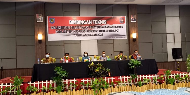 Bupati Bolmong Buka Bimtek SIPD Tahun 2022