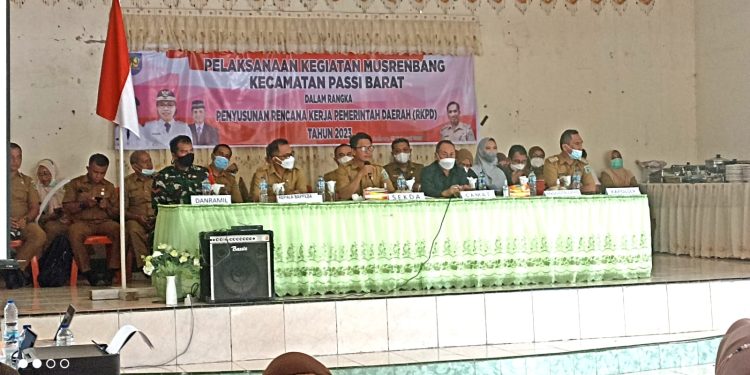 Sekda Tahlis Buka Musrenbang tingkat Kecamatan