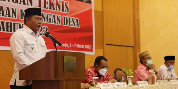 Wabup Deddy Abdul Hamid Buka Bimtek Pengelolaan Keuangan Desa Tahun 2022