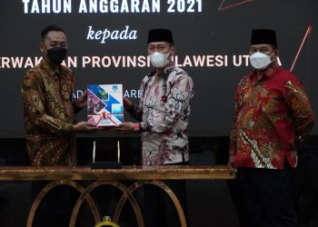Iskandar Kamaru Serahkan LKPD Kabupaten Bolsel T.A 2021 Unaudited ke BPK RI