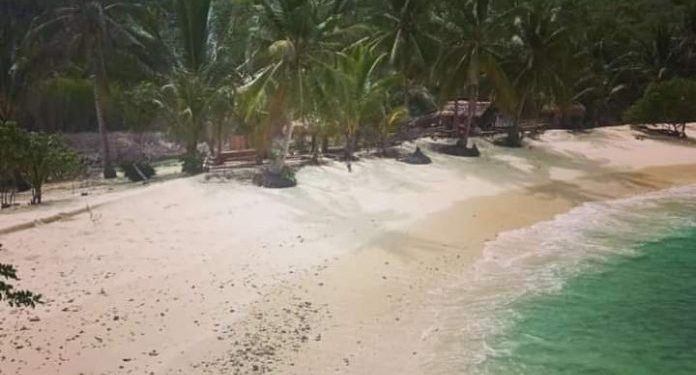Pantai Batu Buaya jadi Pilihan Liburan di Akhir Pekan