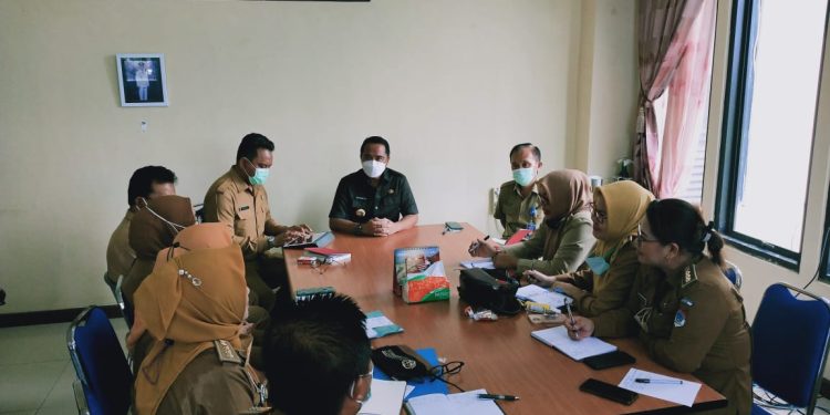 Bupati Boltim Evaluasi Kinerja Tujuh Camat