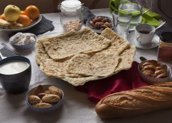 Ini Adab-Adab Makan Sahur