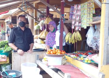 Jelang Ramadhan, Bupati Boltim Tinjau Ketersediaan dan Harga Bapok