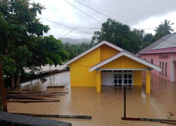 Banjir di Motongkad Utara; 2 Rumah Hanyut, Puluhan Lainnya Tergenang