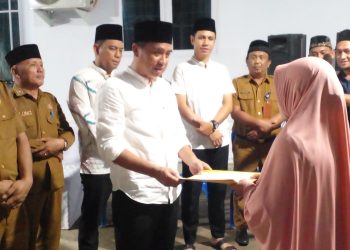 Bupati Boltim Lantik Dewi Matoha sebagai Kepala Sub Bagian Kesejahteraan Masyarakat