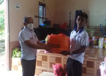Dispora Salurkan Bantuan kepada Korban Banjir di Desa Motongkad Utara