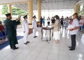 Lantik Dua Sangadi Terpilih Antar Waktu, Ini Pesan Bupati Yasti