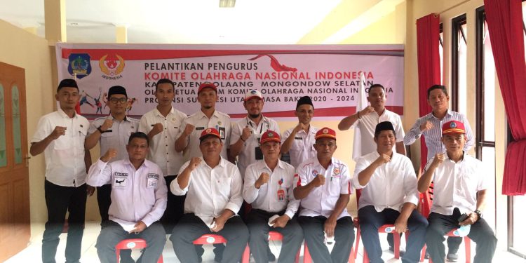 Wabup Deddy Abdul Hamid Resmi Nahkodai KONI Bolsel