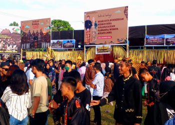 Stand Pemdes Sumber Rejo di Java Culture Fest, Tawarkan Makanan Khas Jawa dan Hiasan Lampu Unik