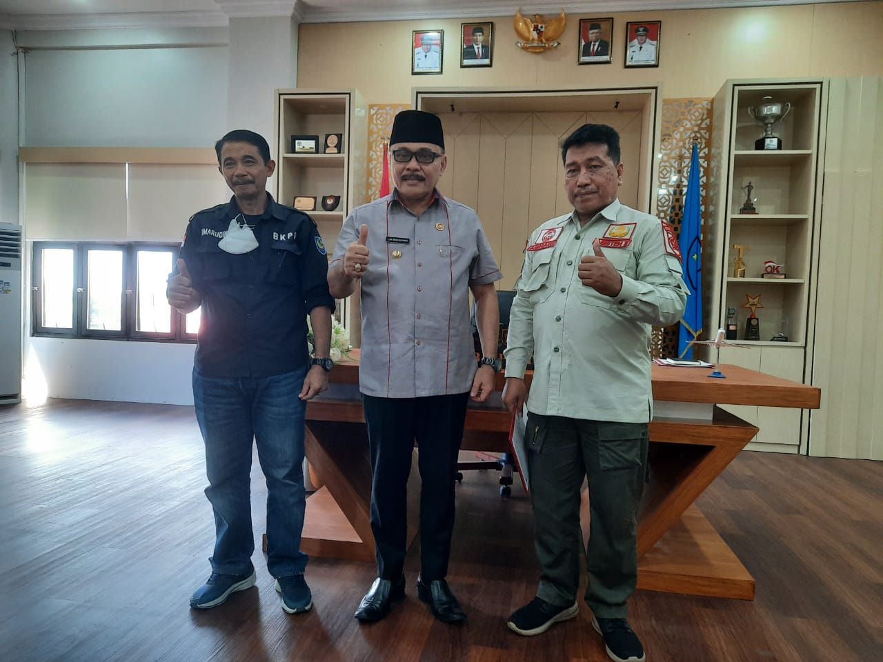 Pj Bupati Bolmong Limi Mokodompit, bersama Kepala BKPP dan Plt Kepala Bappeda