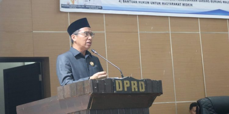 Bupati Hadiri Paripurna Penetapan 4 Ranperda