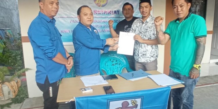 RM-NL Ambil Formulir Pendaftaran Bakal Calon Ketua DPD KNPI Boltim