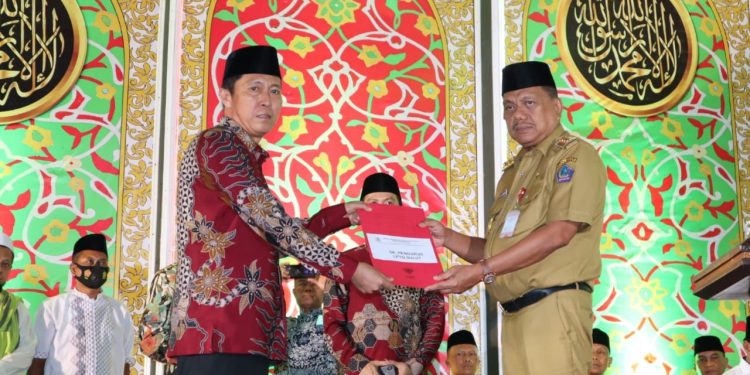 Gubernur Olly Dondokambey Nobatkan Iskandar Kamaru Sebagai Ketua LPTQ Sulut