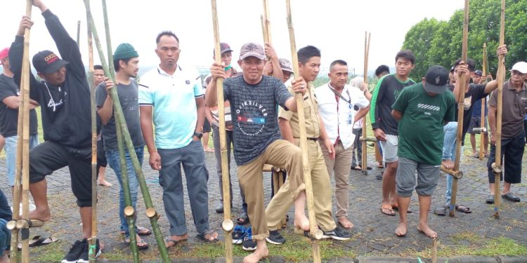 Pemdes Sumber Rejo Turut Meriahkan Lomba Permainan Tradisional KNPI Boltim