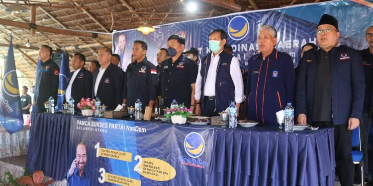 Politisi Kawakan hingga Pensiunan ASN Masuk Struktur Pengurus DPD Nasdem Boltim