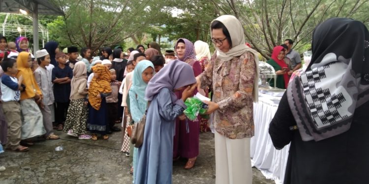 YSM Berbagi Bersama Anak Yatim